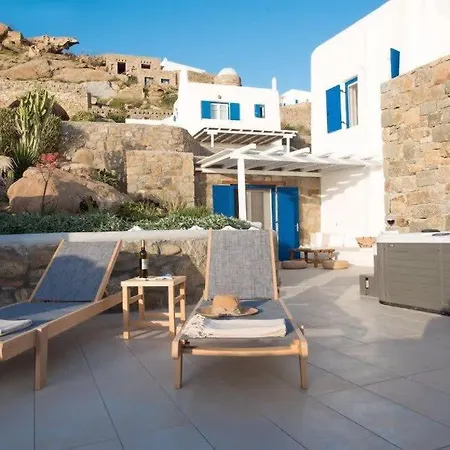 Romantic Mykonian Oasis With Jacuzzi & Sea View